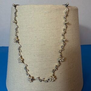 Elegant Silver and Pearl Floral Necklace